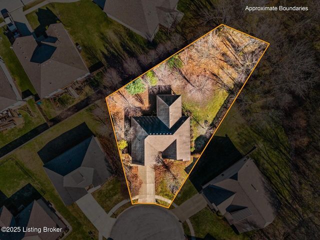 1483 Partridge Ct, Shelbyville, KY 40065