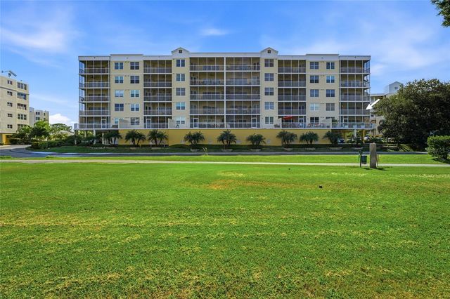 1200 COUNTRY CLUB DRIVE 4201, Largo, FL 33771
