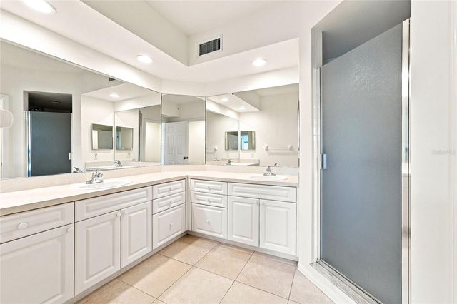1200 COUNTRY CLUB DRIVE 4201, Largo, FL 33771