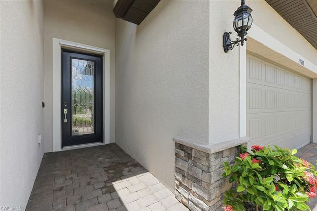 19639 Beechcrest PL, Estero, FL 33928