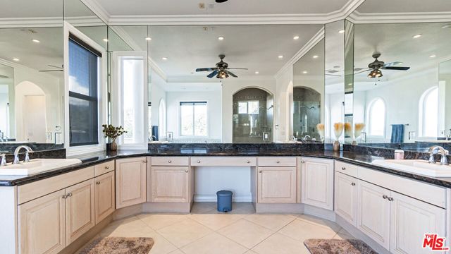 8321 Overview Court, Yucaipa, CA 92399