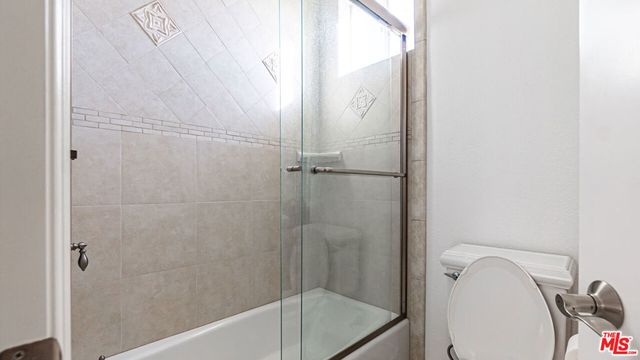 8321 Overview Court, Yucaipa, CA 92399