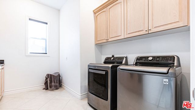 8321 Overview Court, Yucaipa, CA 92399