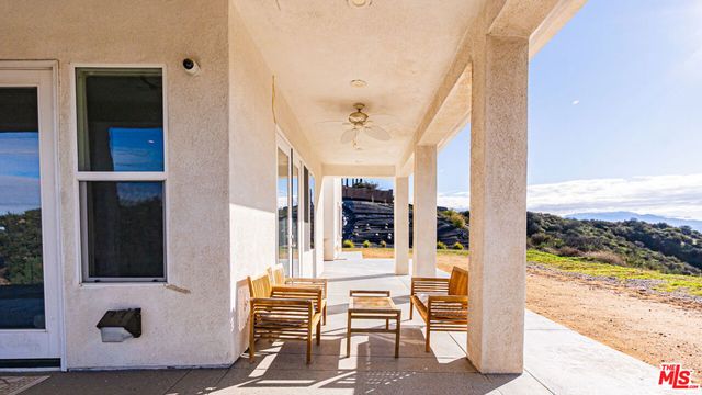 8321 Overview Court, Yucaipa, CA 92399