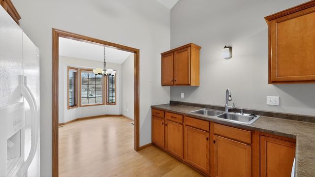 6427 Bandel Hills Lane NW, Rochester, MN 55901