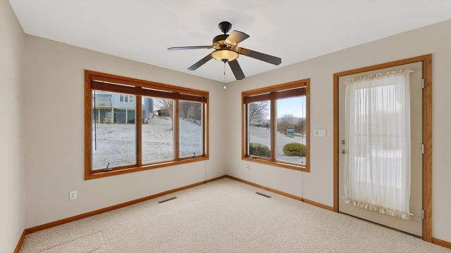 6427 Bandel Hills Lane NW, Rochester, MN 55901