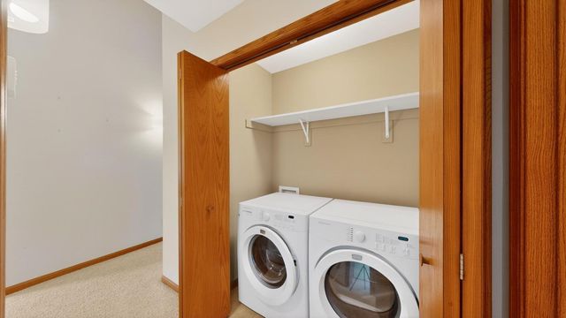 6427 Bandel Hills Lane NW, Rochester, MN 55901