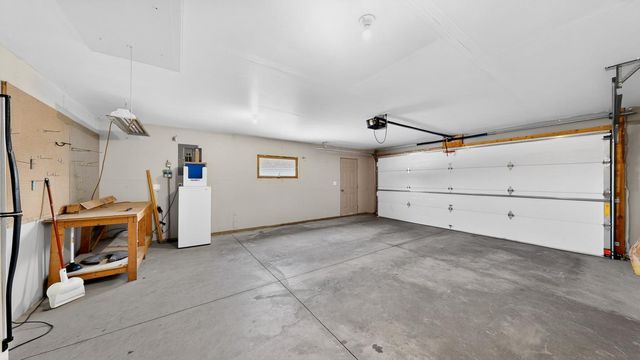 6427 Bandel Hills Lane NW, Rochester, MN 55901