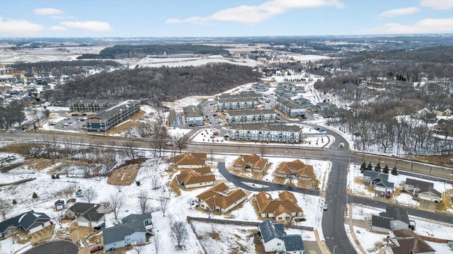 6427 Bandel Hills Lane NW, Rochester, MN 55901