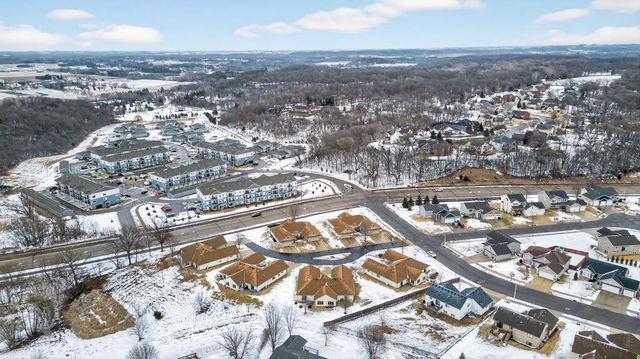 6427 Bandel Hills Lane NW, Rochester, MN 55901