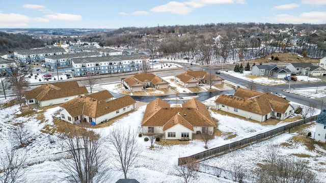 6427 Bandel Hills Lane NW, Rochester, MN 55901