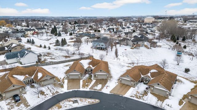 6427 Bandel Hills Lane NW, Rochester, MN 55901