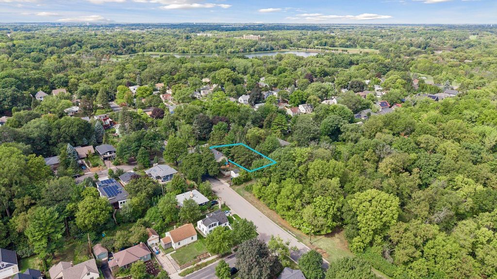 224 Vincent Avenue N, Minneapolis, MN 55405 — photo 2