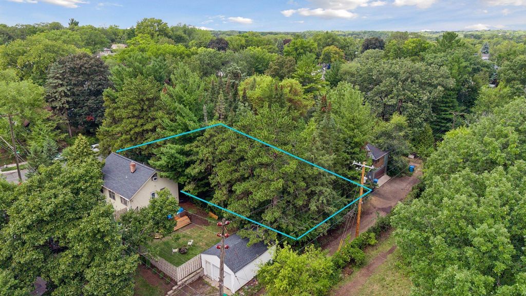 224 Vincent Avenue N, Minneapolis, MN 55405 — photo 3