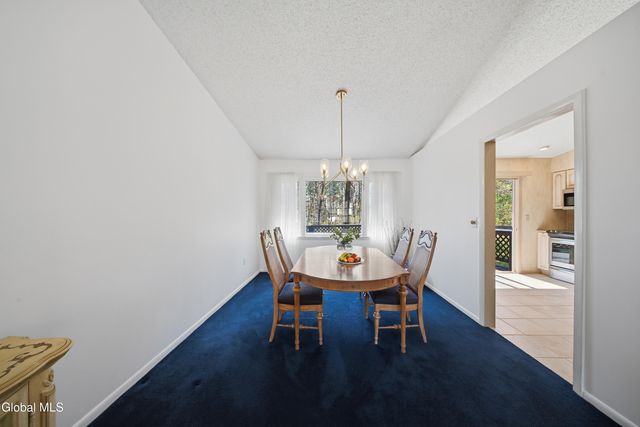874 Maxwell Drive, Niskayuna, NY 12309