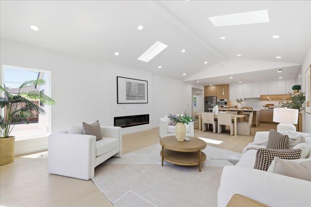 2611 Monticello, Santa Clara, CA 95051