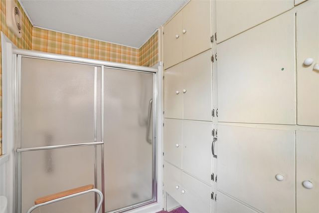 3407 S 24th Avenue W, Newton, IA 50208
