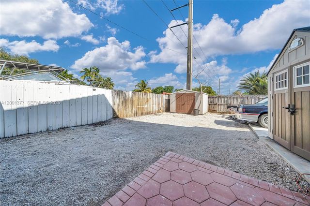 8241 SW 12th Terrace, Miami, FL 33144