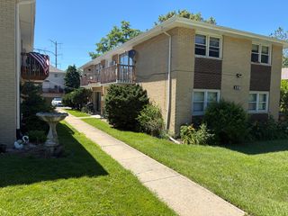 119 Cliff Street 2w, Willow Springs, IL 60480