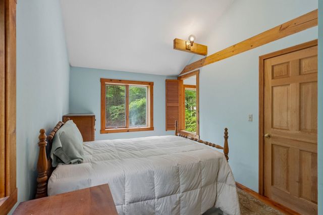 18 Devon Drive, Danville, NH 03819