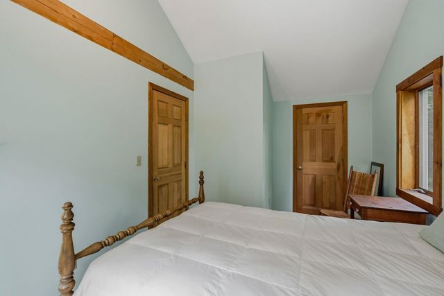 18 Devon Drive, Danville, NH 03819