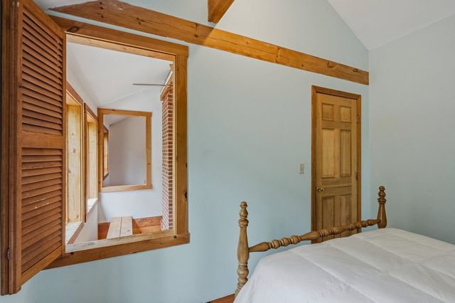 18 Devon Drive, Danville, NH 03819