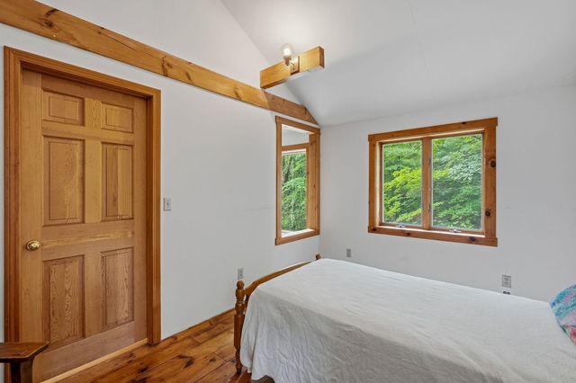 18 Devon Drive, Danville, NH 03819