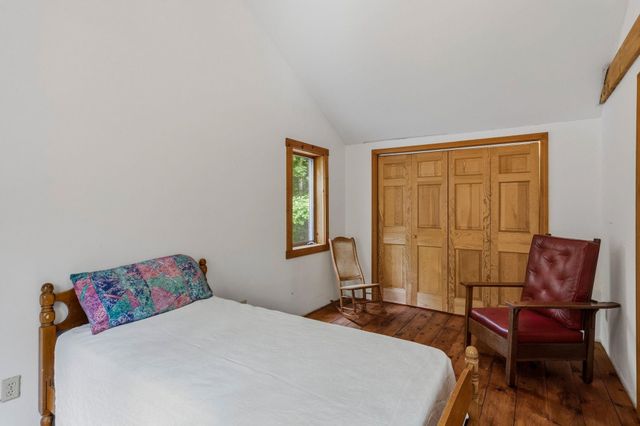 18 Devon Drive, Danville, NH 03819