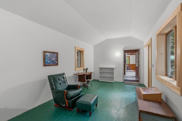 18 Devon Drive, Danville, NH 03819
