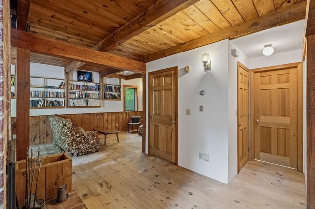 18 Devon Drive, Danville, NH 03819
