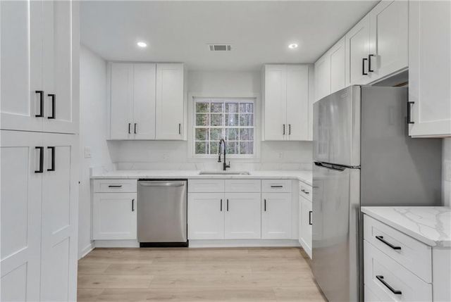 3296 Columbia Woods Drive, Decatur, GA 30032