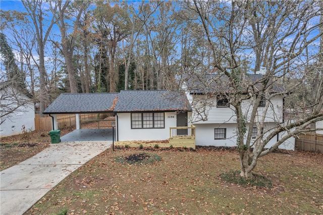 3296 Columbia Woods Drive, Decatur, GA 30032