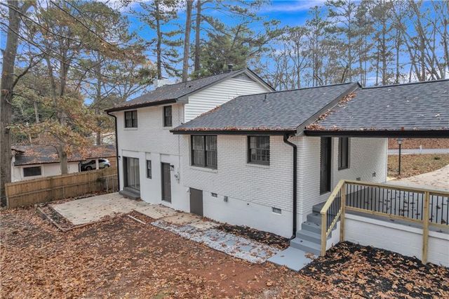 3296 Columbia Woods Drive, Decatur, GA 30032