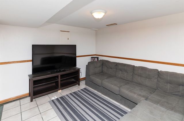 4316 SE 4th Street, Des Moines, IA 50315