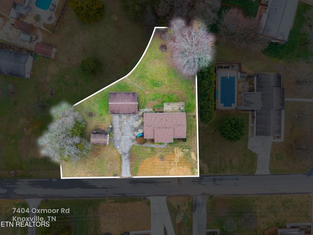 7404 Oxmoor Rd, Knoxville, TN 37931