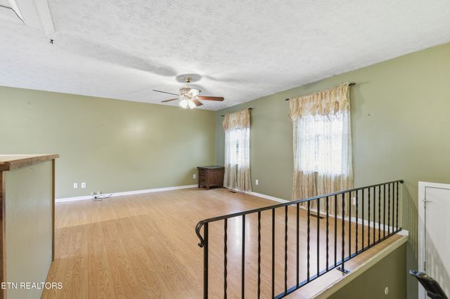 7404 Oxmoor Rd, Knoxville, TN 37931