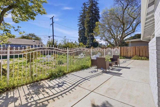 1360 Saratoga Avenue, San Jose, CA 95129