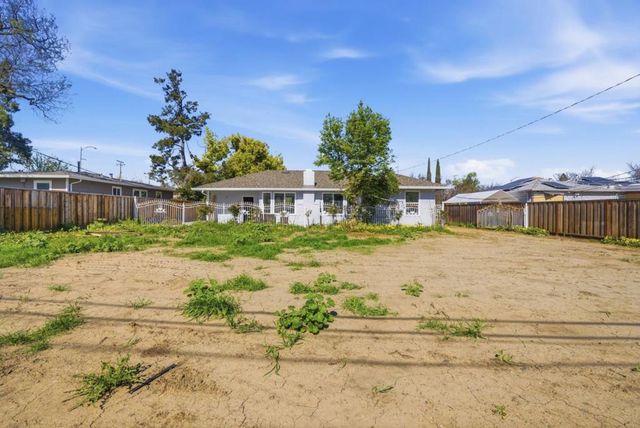 1360 Saratoga Avenue, San Jose, CA 95129