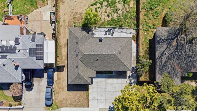 1360 Saratoga Avenue, San Jose, CA 95129