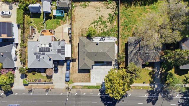 1360 Saratoga Avenue, San Jose, CA 95129