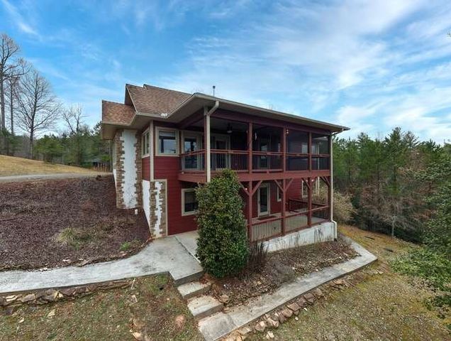 99 Old Possum Way, Murphy, NC 28906