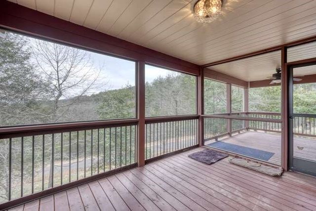 99 Old Possum Way, Murphy, NC 28906