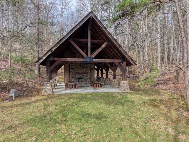 99 Old Possum Way, Murphy, NC 28906