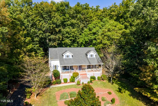 144 Blue Bird Drive, Johnson City, TN 37601