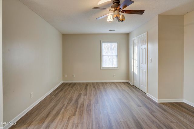 144 Blue Bird Drive, Johnson City, TN 37601