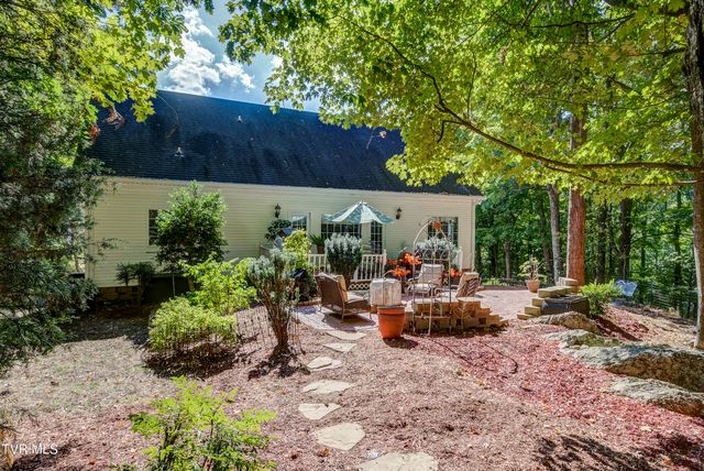 144 Blue Bird Drive, Johnson City, TN 37601