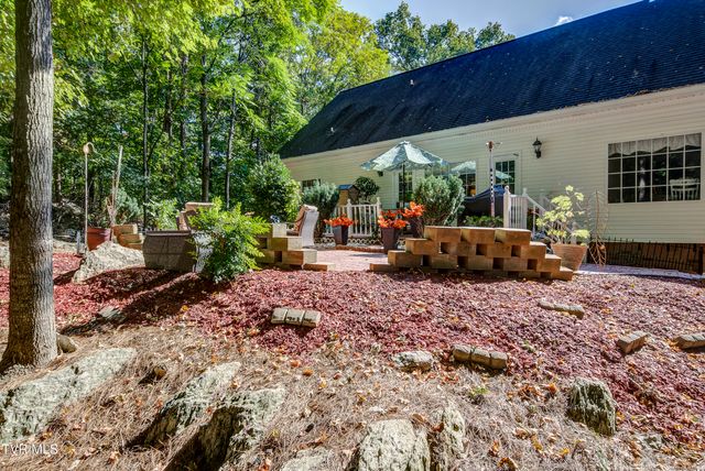 144 Blue Bird Drive, Johnson City, TN 37601