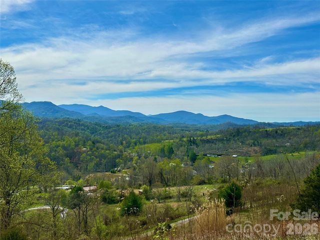 000 Sunset Mountain Road 12, Bakersville, NC 28705