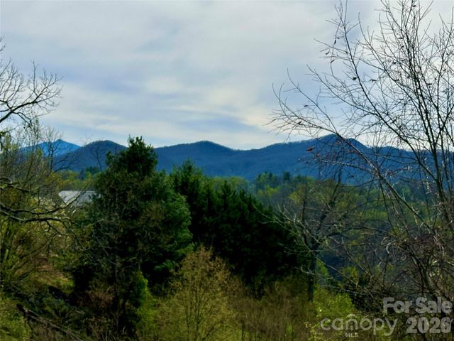 000 Sunset Mountain Road 12, Bakersville, NC 28705