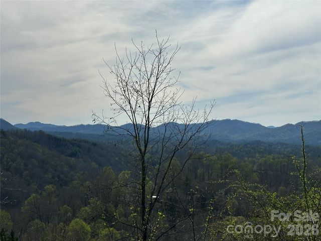 000 Sunset Mountain Road 12, Bakersville, NC 28705